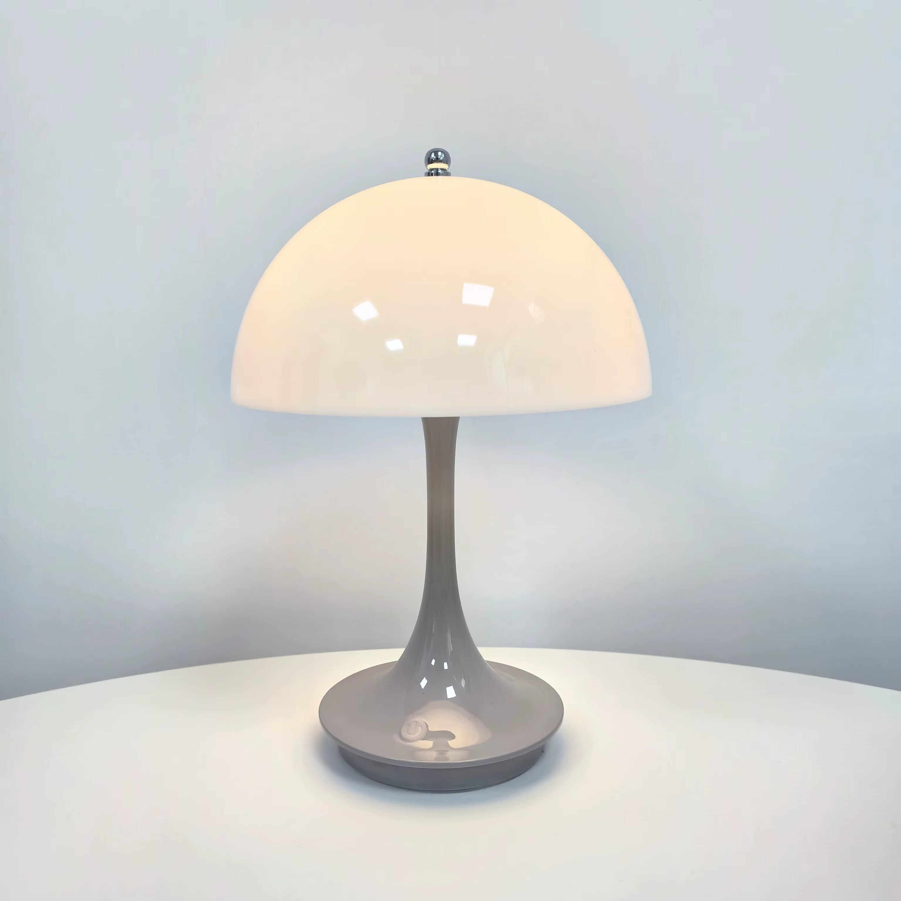 Electauro | LED-Tablelamp